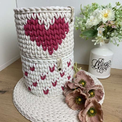 Szív mintás Anna kosár