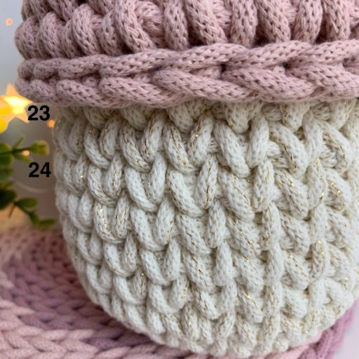 Mesebeli makk tároló