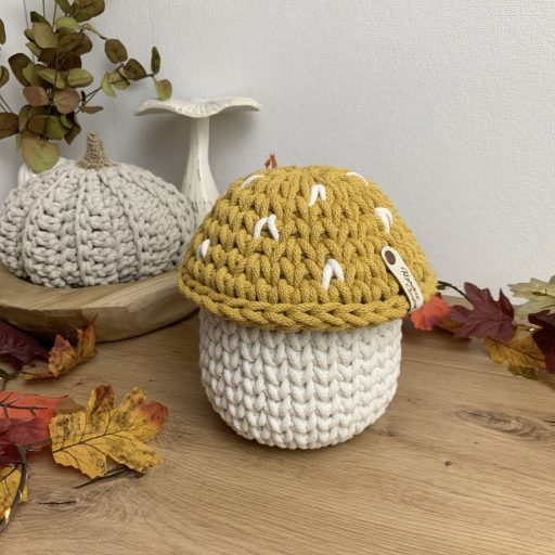 Mesebeli gomba tároló