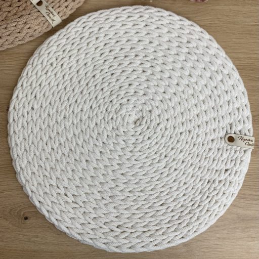 Emma horgolt tányéralátét vagy asztalközép