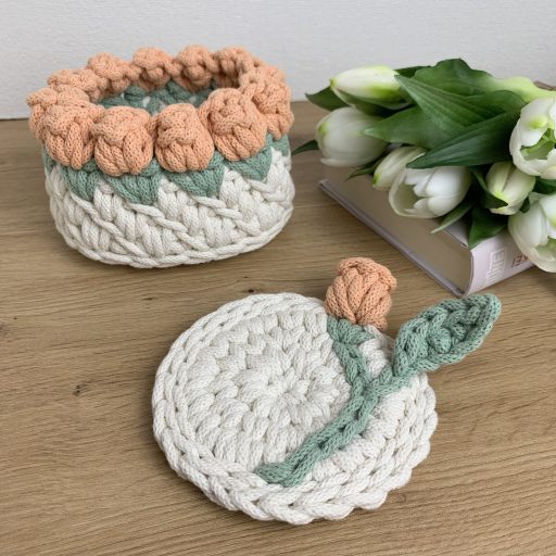 3D tulipános horgolt poháralátét - Peach Fuzz