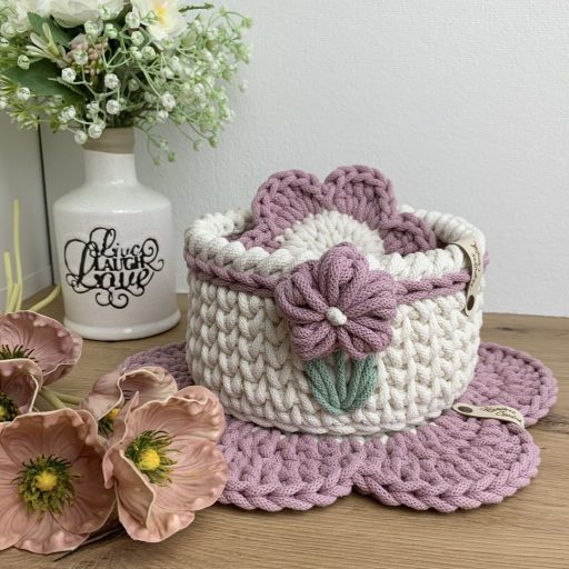 Virágos horgolt poháralátét