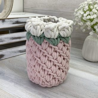 3D tulipános horgolt váza - Színes alap, Ekrü virággal