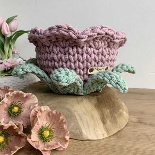 Nem hervadó virágkosár, horgolt tároló - nagy