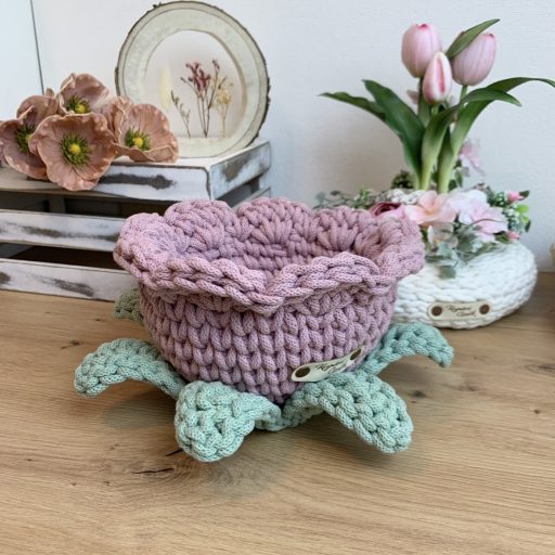 Nem hervadó virágkosár, horgolt tároló - nagy