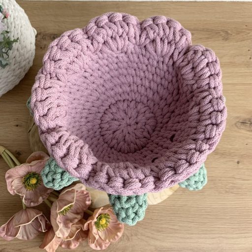 Nem hervadó virágkosár, horgolt tároló - nagy