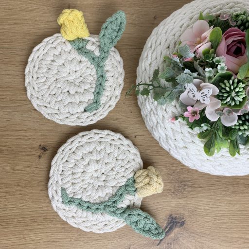 3D tulipános horgolt poháralátét - Banán