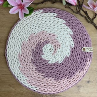   Emma hullám mintájú horgolt tányéralátét vagy asztalközép - Púder, antik rózsa